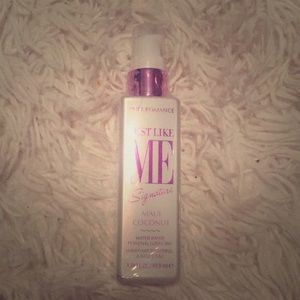 Pure romance Maui coconut just like me